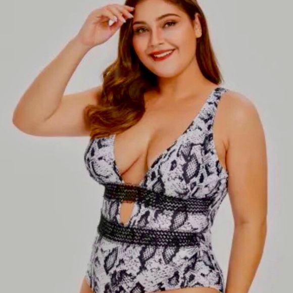 🔖 One piece Swimsuit - Picture 4 of 8